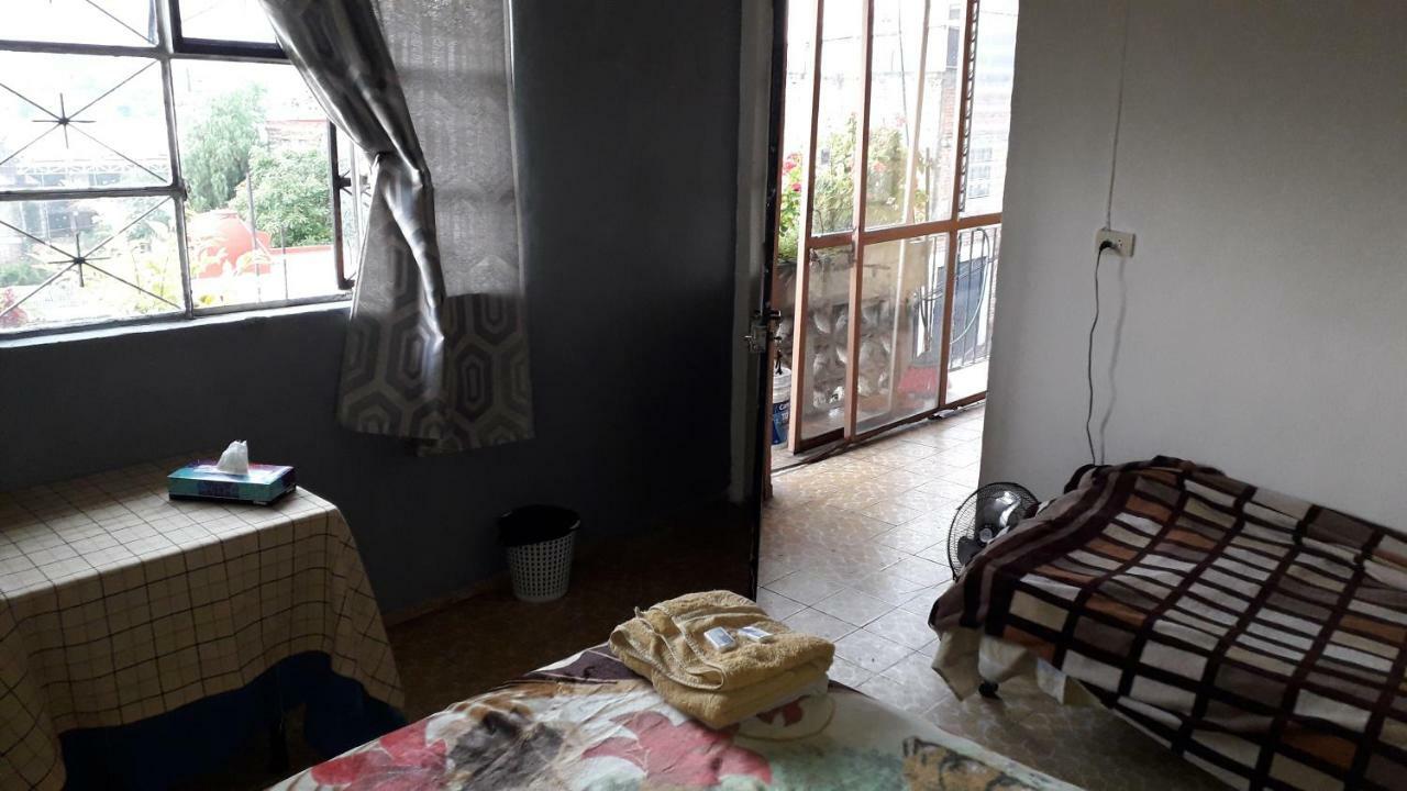 El Laberinto Hospedaje En Casa Morelia Kültér fotó